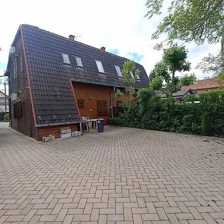 Mediterran Rezidencia Feriehus *